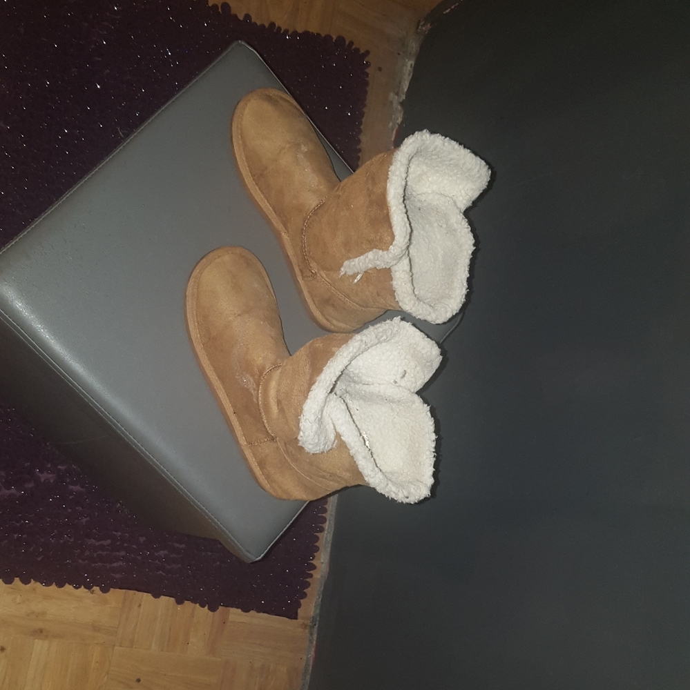 JUSTICE BOOTS